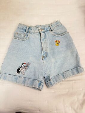 Warner brothers tweety bird vintage shorts